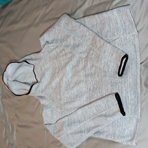NWOT Women's Pullover Sweatshi